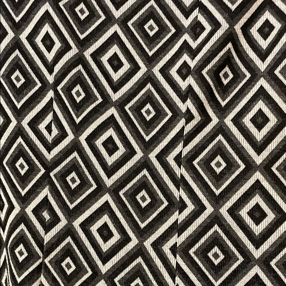 Jessica Howard Black, White & Gray Geometric Midi Dress - Picture 7 of 7